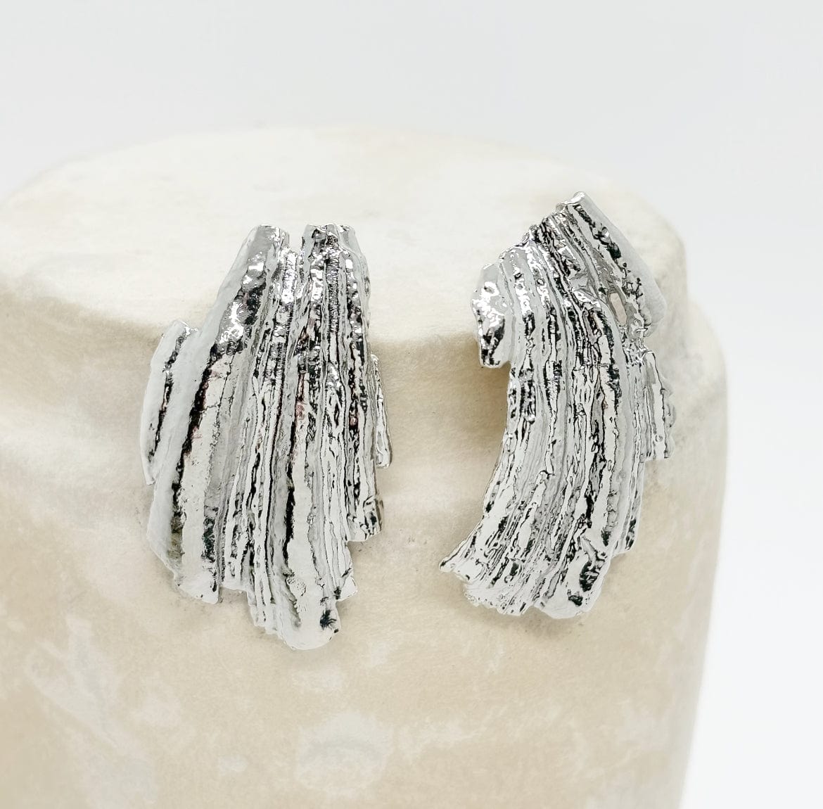 Elise Tsikis Paris Boucles d'oreilles Gaia