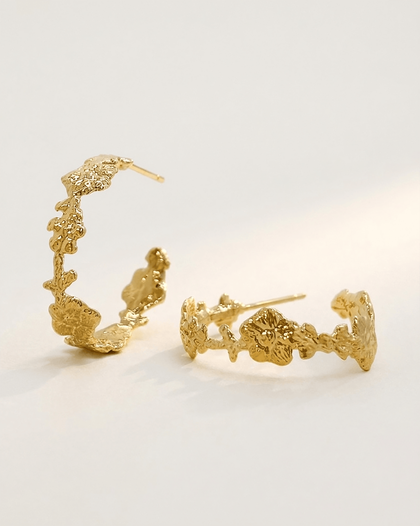 Elise Tsikis Paris Boucles d'oreilles Galeo