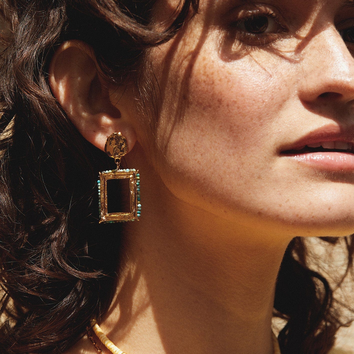 Elise Tsikis Paris Boucles d'oreilles Kampia - archive