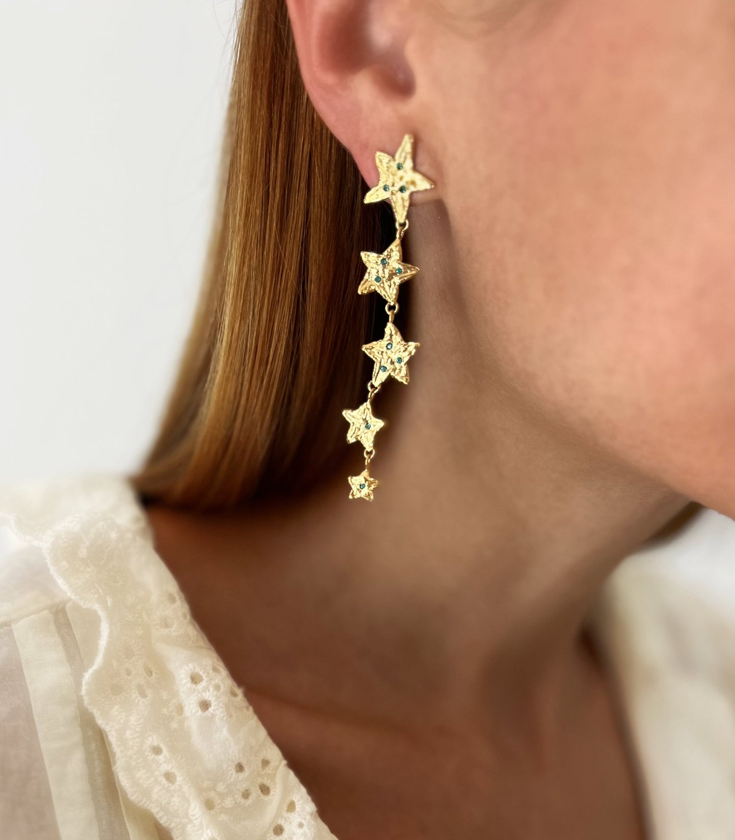 Elise Tsikis Paris Boucles d'oreilles Lampasas