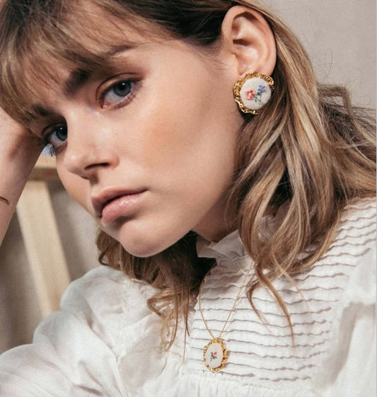 Elise Tsikis Paris Boucles d'oreilles Lavande - archive