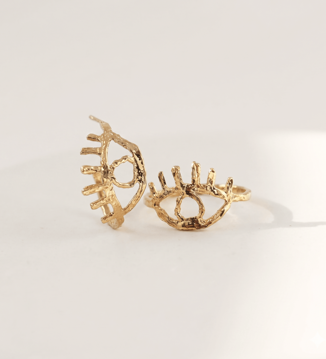 Elise Tsikis Paris Boucles d'oreilles Ledaria - archive