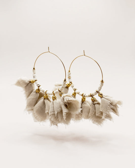 Elise Tsikis Paris Boucles d'oreilles Lisoura Beige