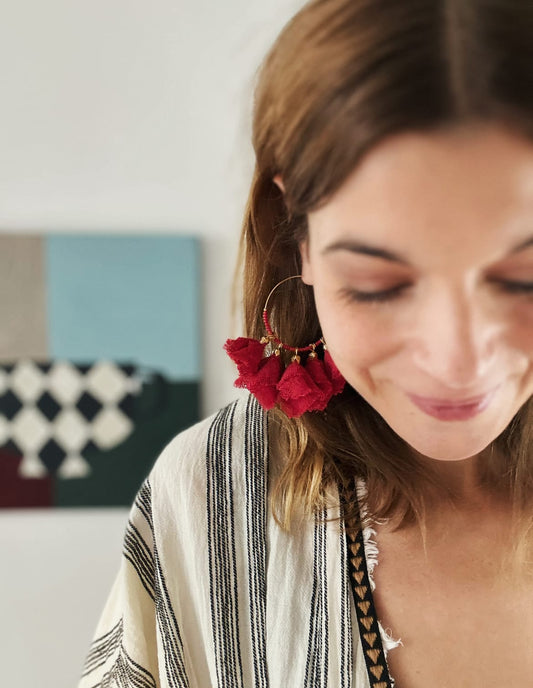 Elise Tsikis Paris Boucles d'oreilles Lisoura rouge