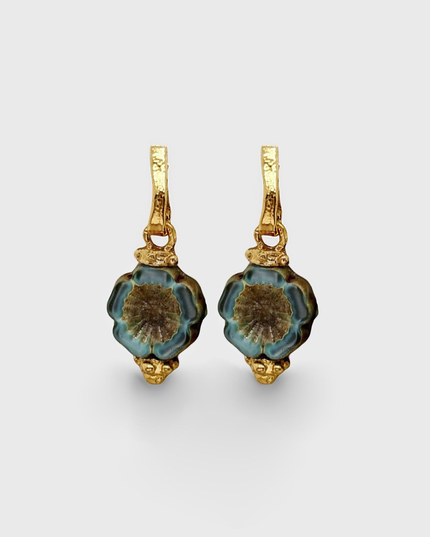 Elise Tsikis Paris Boucles d'oreilles Luna