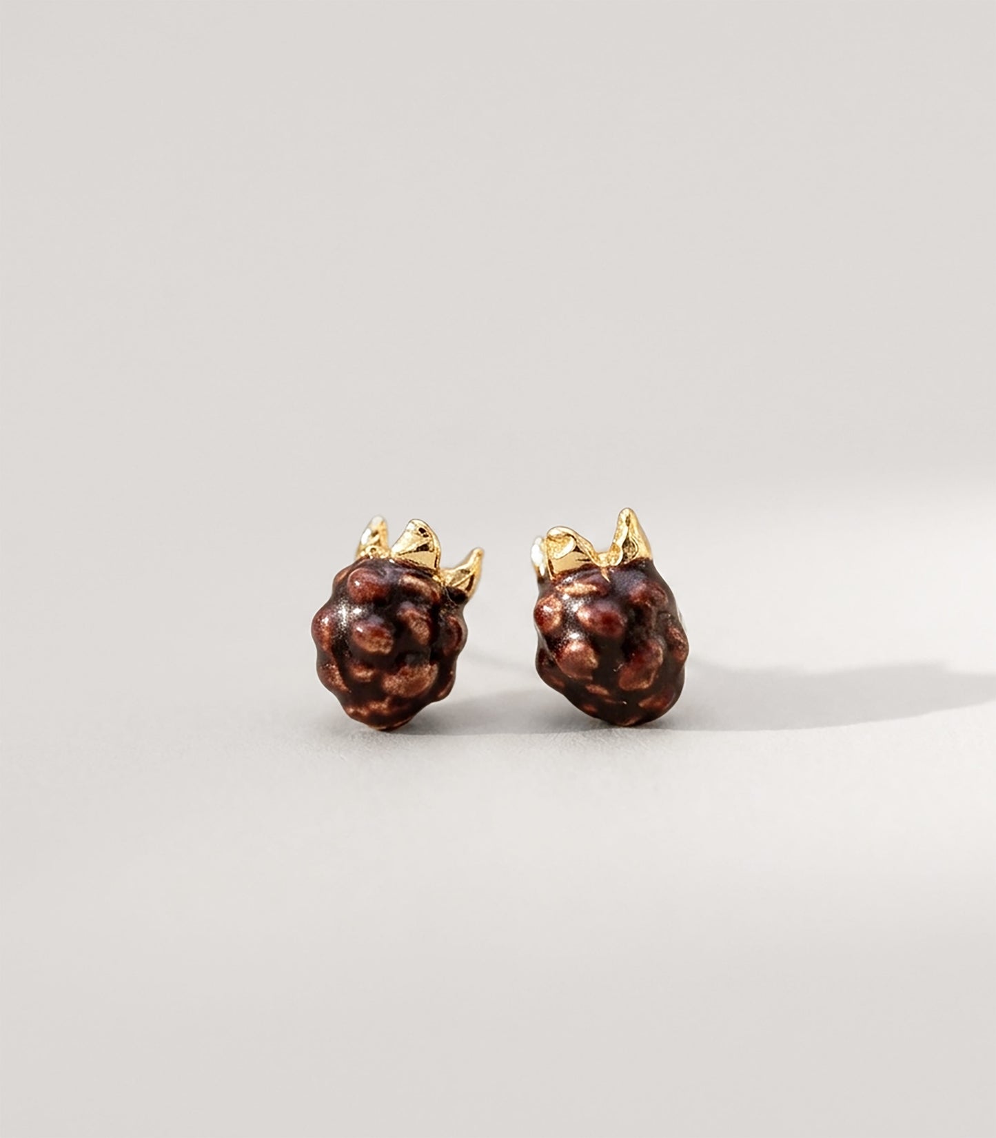 Elise Tsikis Paris Boucles d'oreilles Myrthis - archive