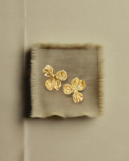 Elise Tsikis Paris Boucles d'oreilles Nemesis Small