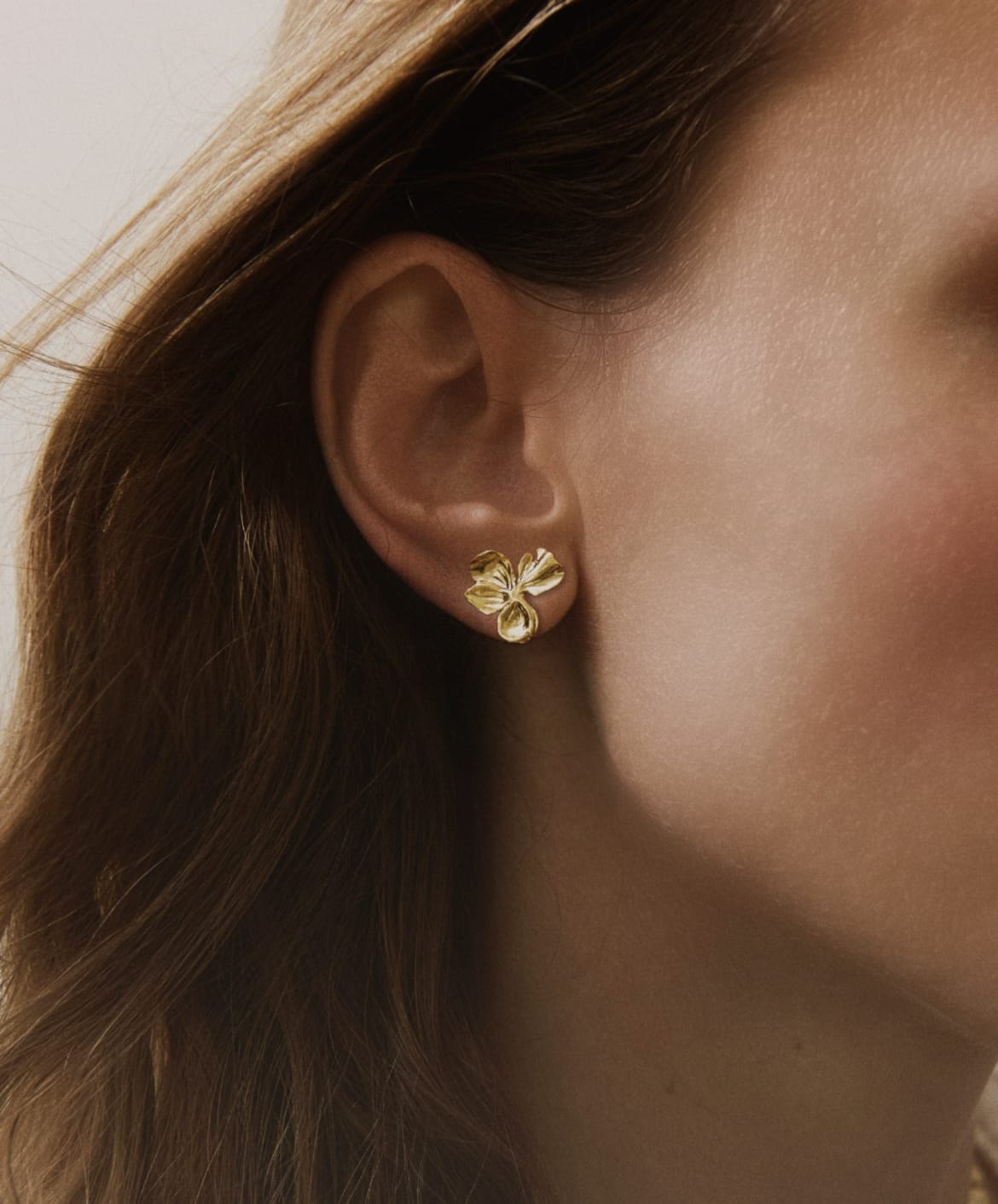 Elise Tsikis Paris Boucles d'oreilles Nemesis Small