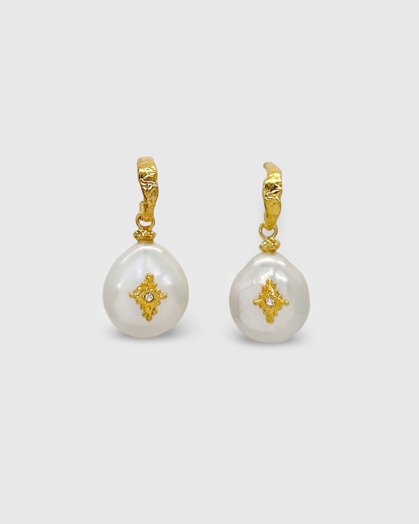 Elise Tsikis Paris Boucles d'oreilles Nérida