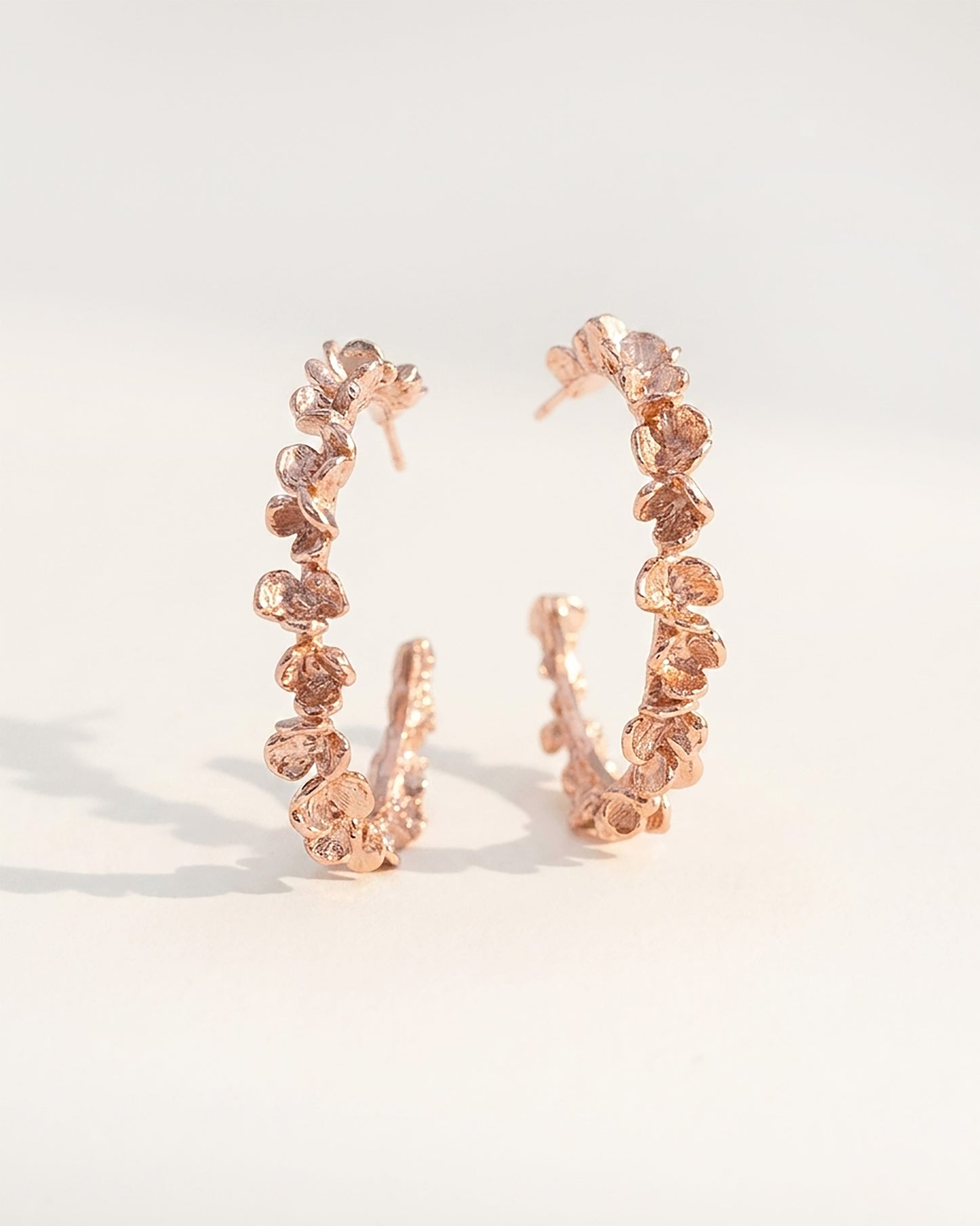 Elise Tsikis Paris Boucles d'oreilles Racine
