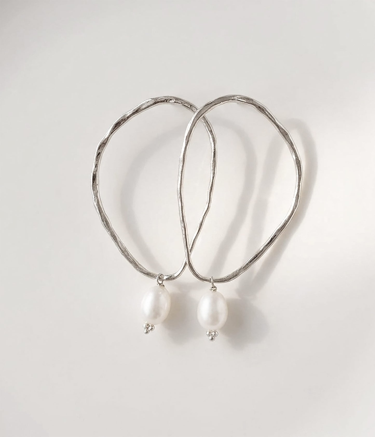 Elise Tsikis Paris Boucles d'oreilles Sikelia