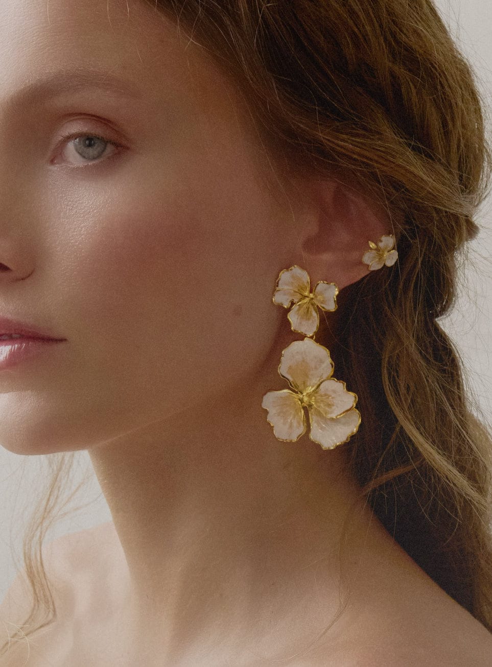 Elise Tsikis Paris Boucles d'oreilles Thalie Émaillées
