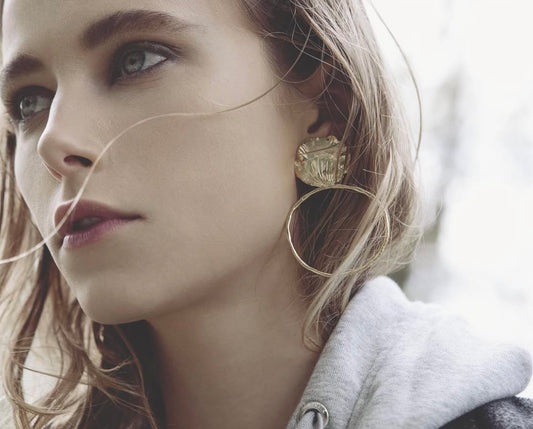 Elise Tsikis Paris Boucles d'oreilles Thebes - archive
