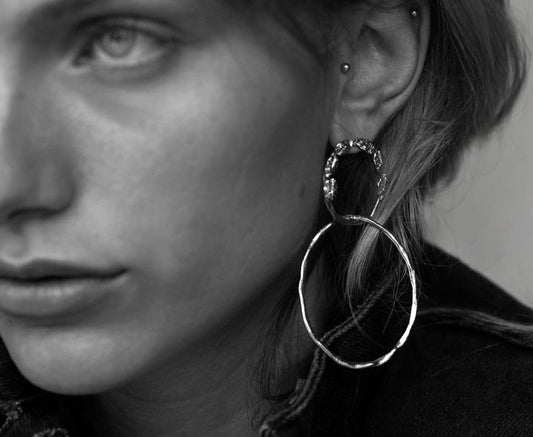 Elise Tsikis Paris Boucles d’oreilles Thisbe - archive