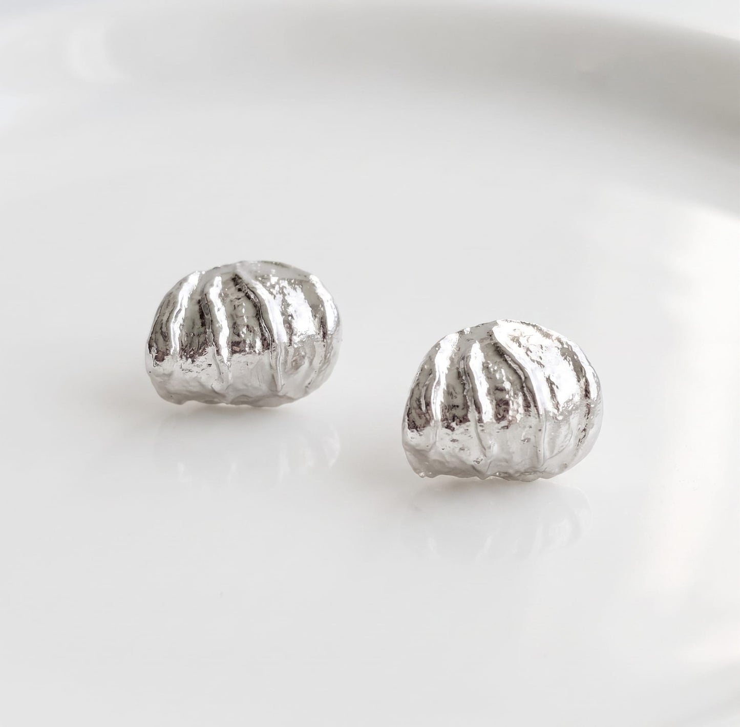 Elise Tsikis Paris Boucles d'oreilles Vasto