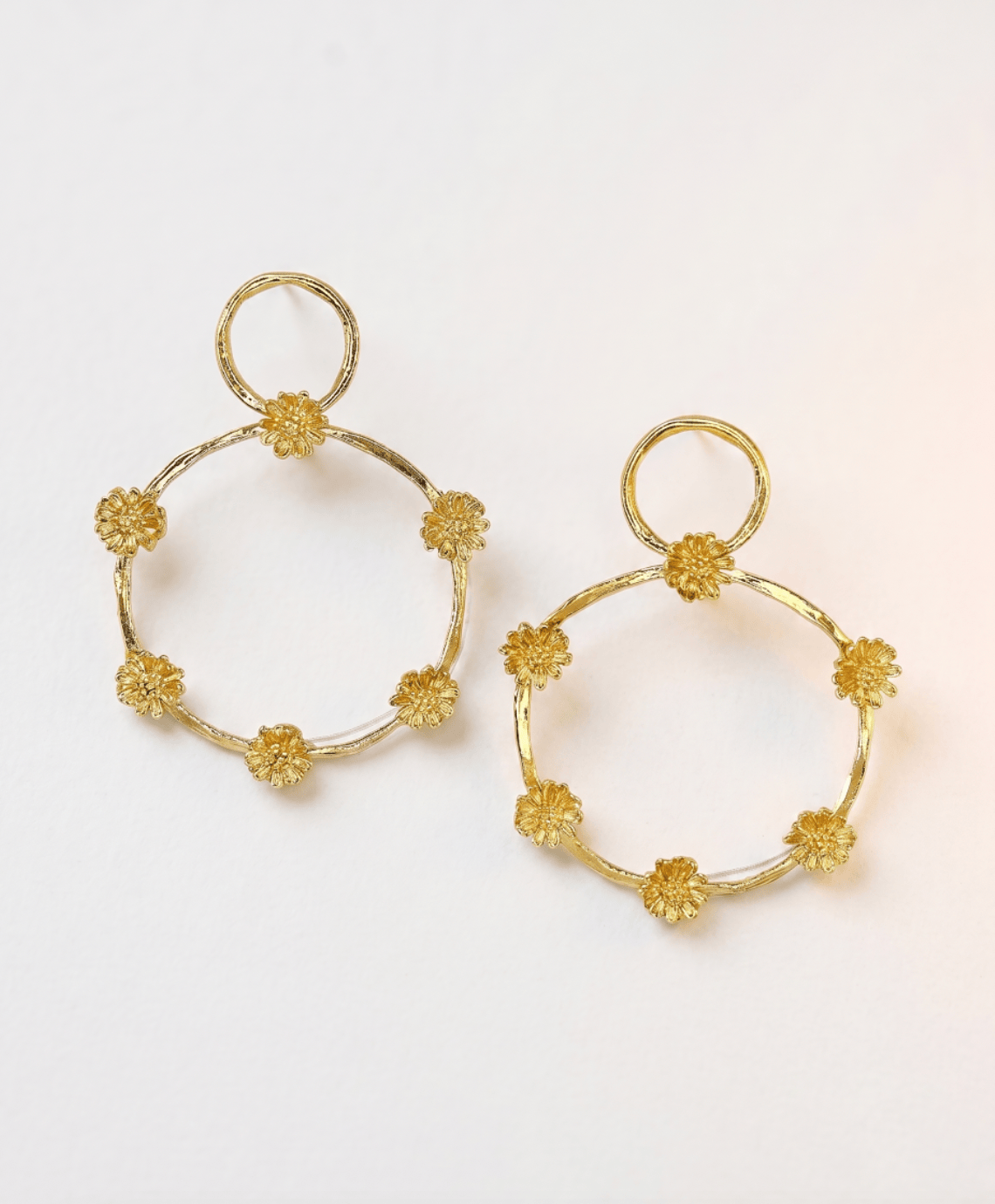 Elise Tsikis Paris Boucles Marguerite Large - archive