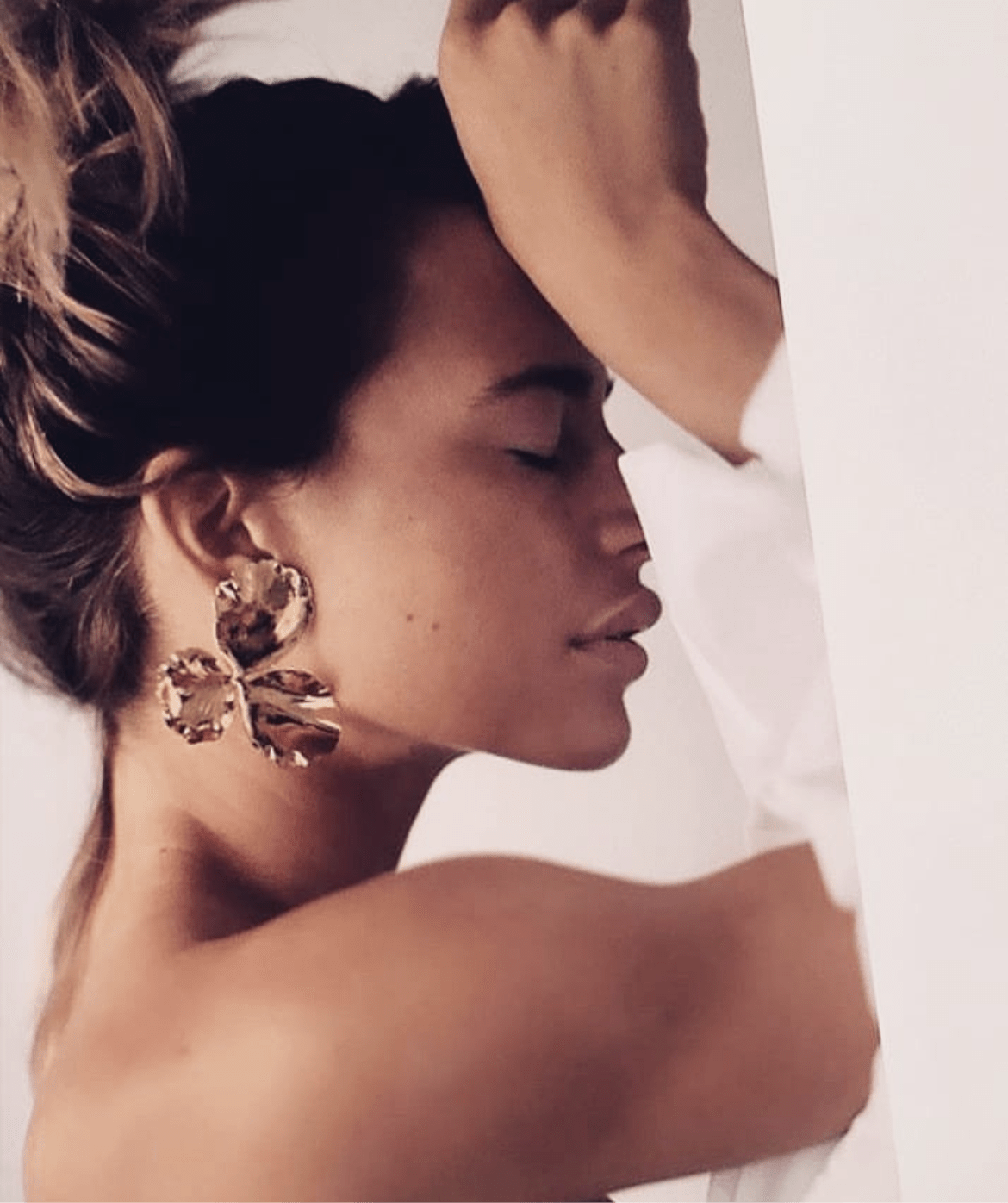 Elise Tsikis Paris Boucles Pensée Large