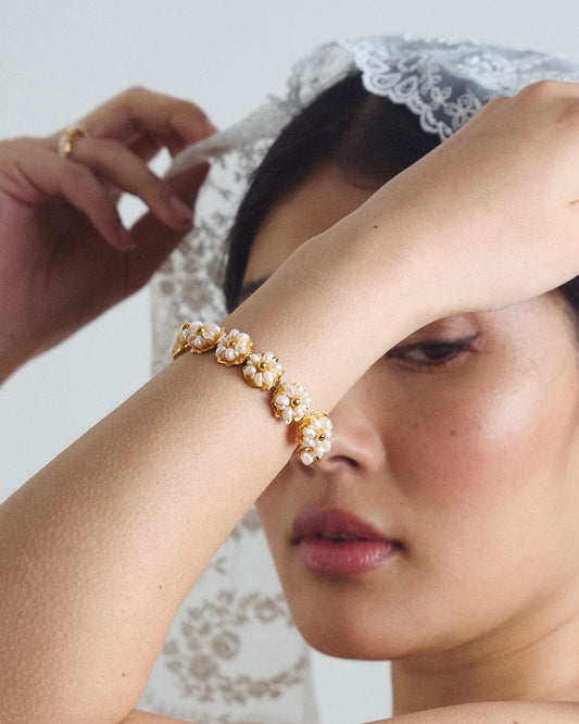 Elise Tsikis Paris Bracelet Agriokos - archive