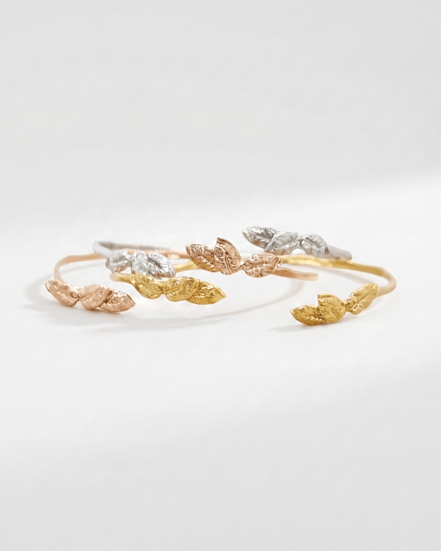Elise Tsikis Paris Bracelet jonc Ikaros