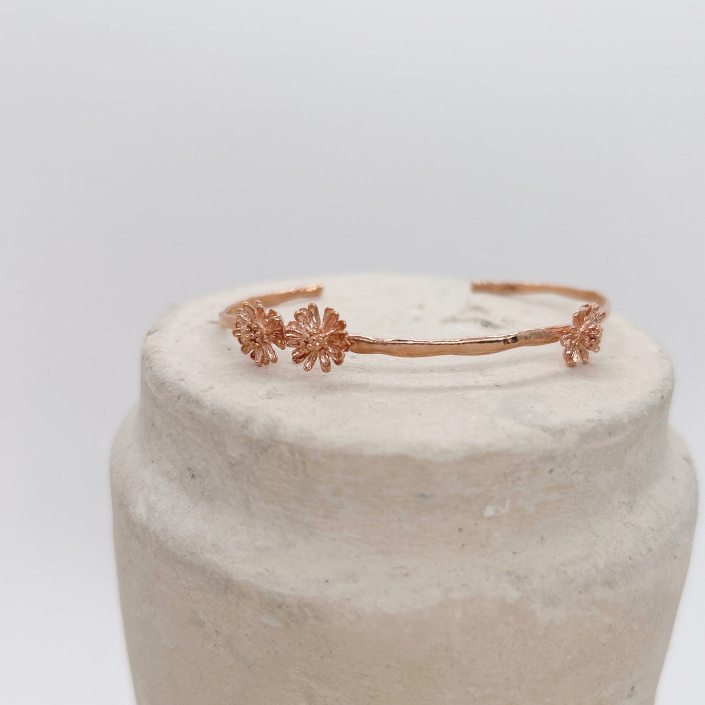 Elise Tsikis Paris Bracelet Jonc Marguerite
