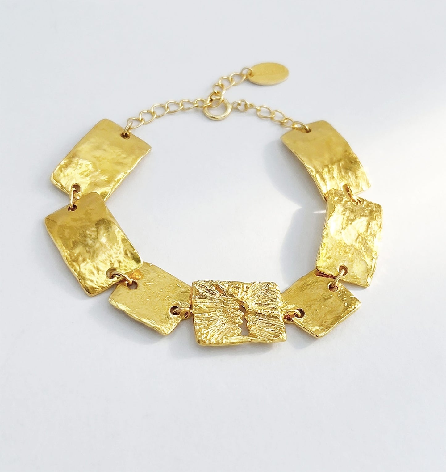 Elise Tsikis Paris Bracelet Masias