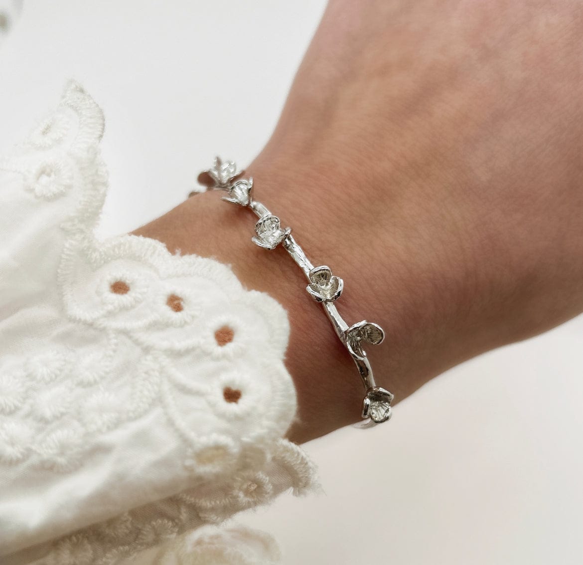 Elise Tsikis Paris Bracelet Teplice - archive