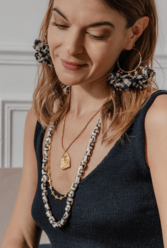 Elise Tsikis Paris Collier Attali