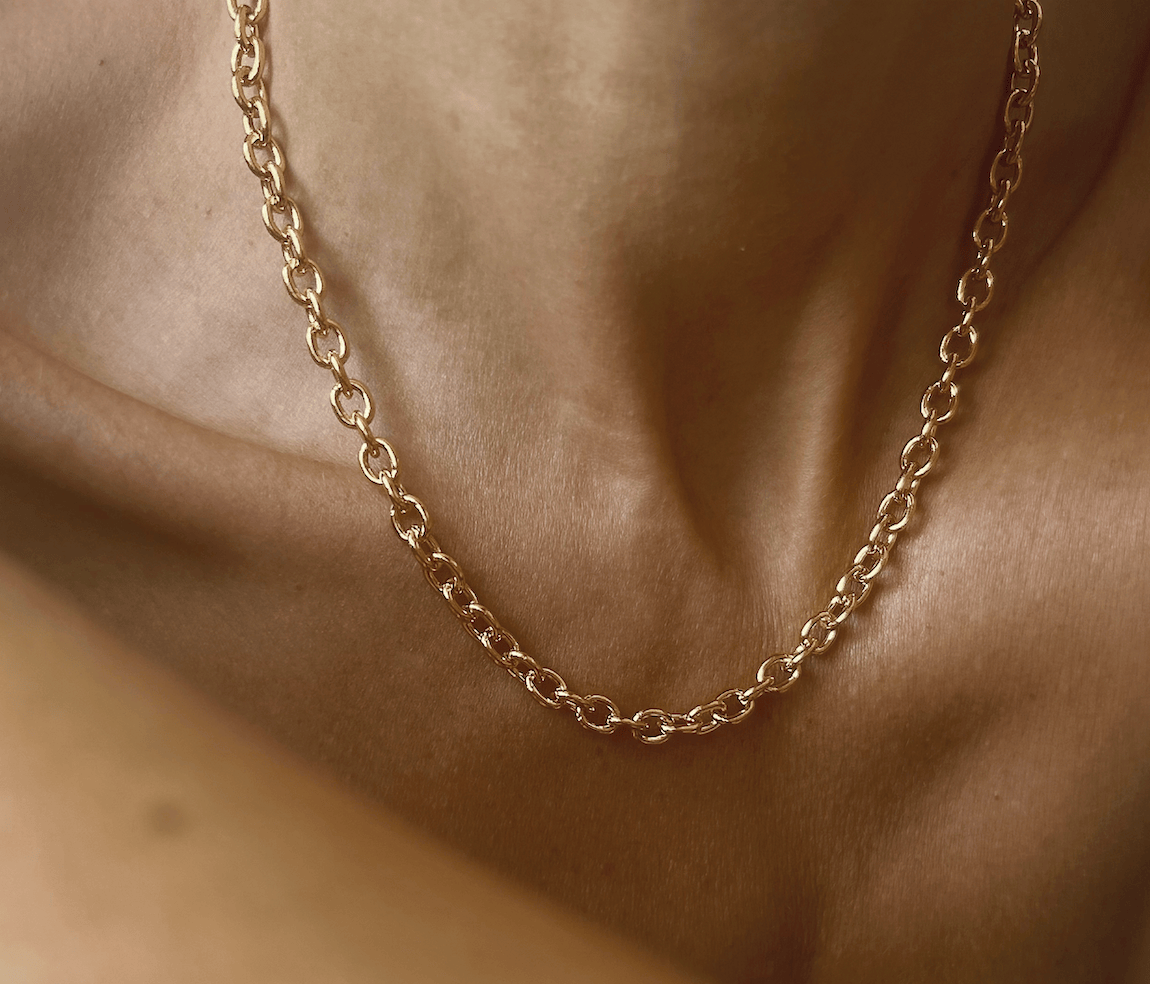 Elise Tsikis Paris Collier Chanes