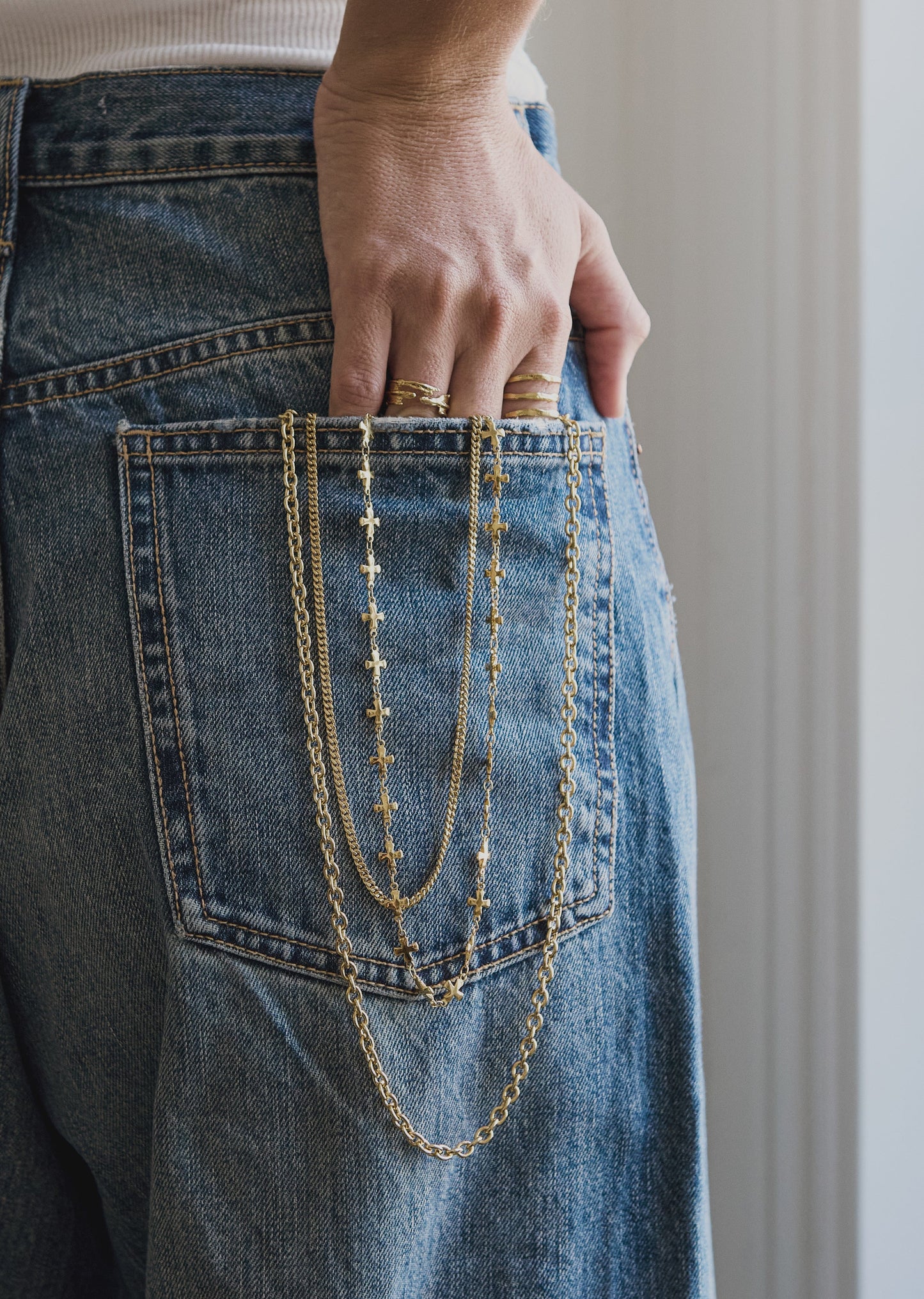 Elise Tsikis Paris Collier Chanes