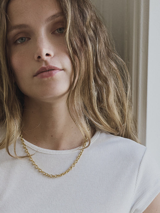 Elise Tsikis Paris Collier Chanes