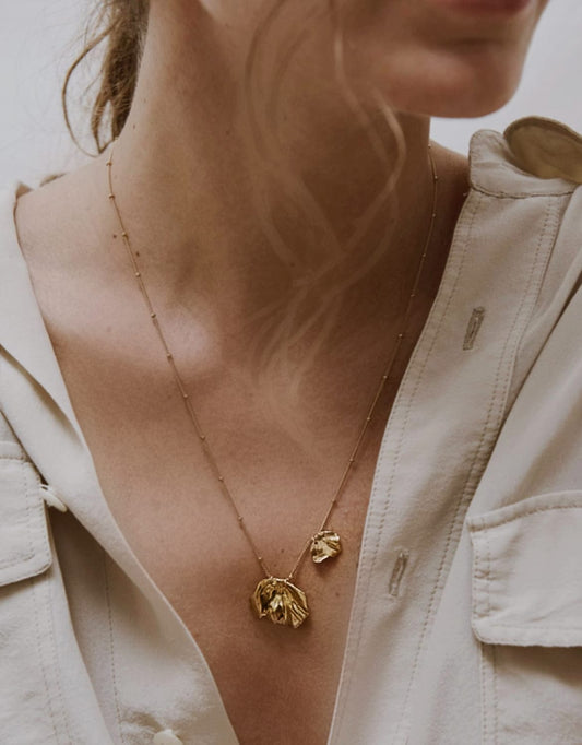 Elise Tsikis Paris Collier Corinthe