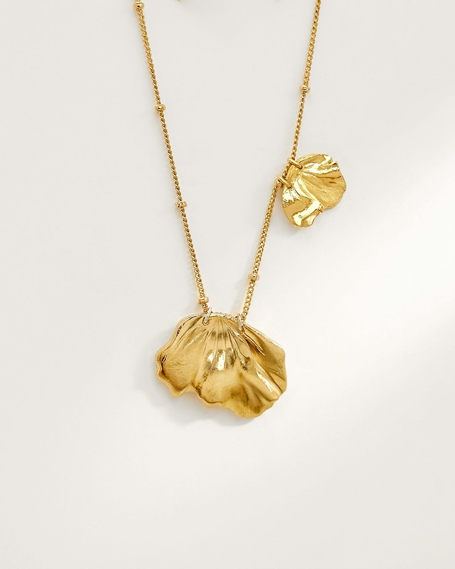 Elise Tsikis Paris Collier Corinthe