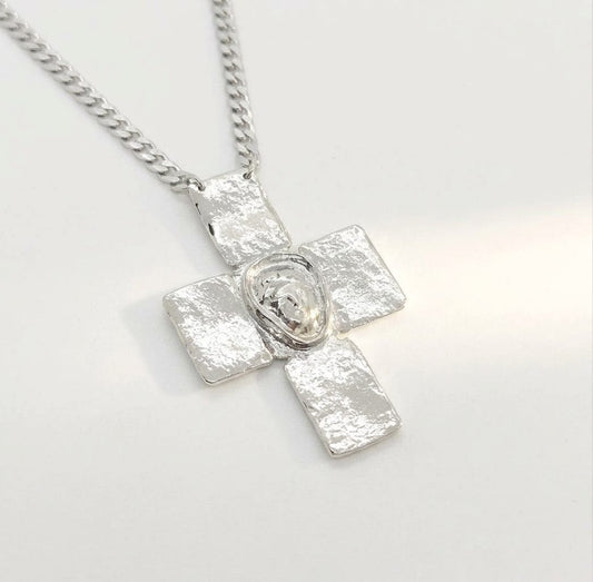 Elise Tsikis Paris Collier Delphes