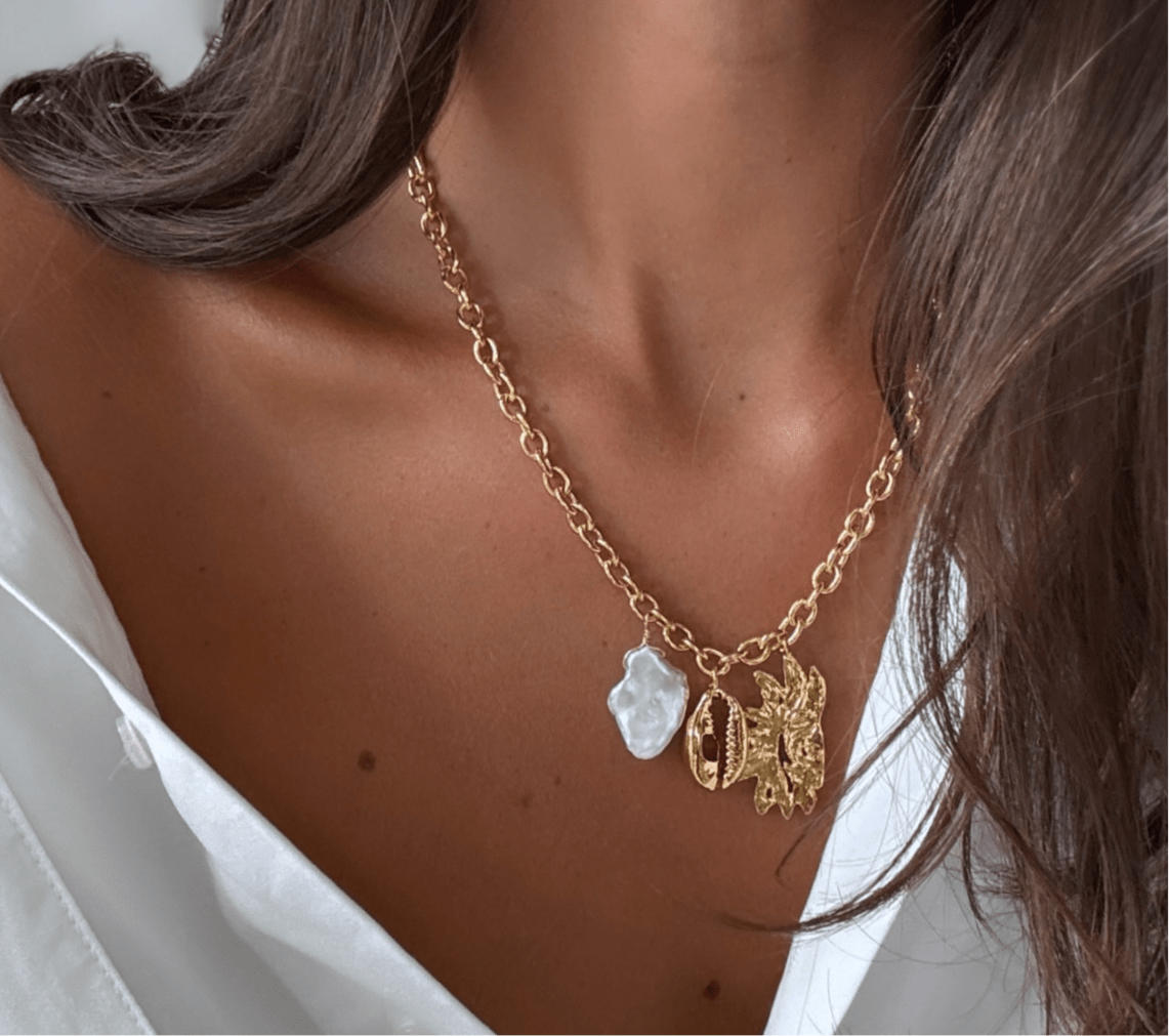 Elise Tsikis Paris Collier Evliya - archive