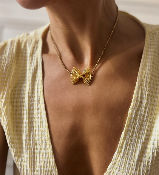 Elise Tsikis Paris Collier Farfallali - archive