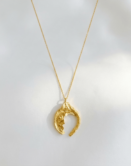 Elise Tsikis Paris Collier Felicitad - archive