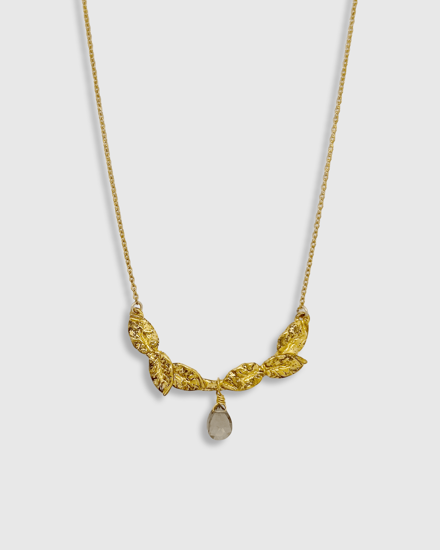 Elise Tsikis Paris Collier Fidakia - archive