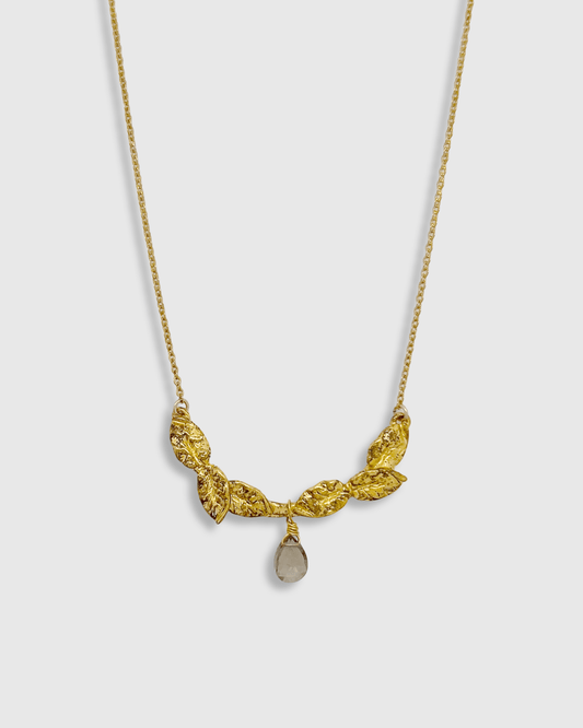 Elise Tsikis Paris Collier Fidakia - archive