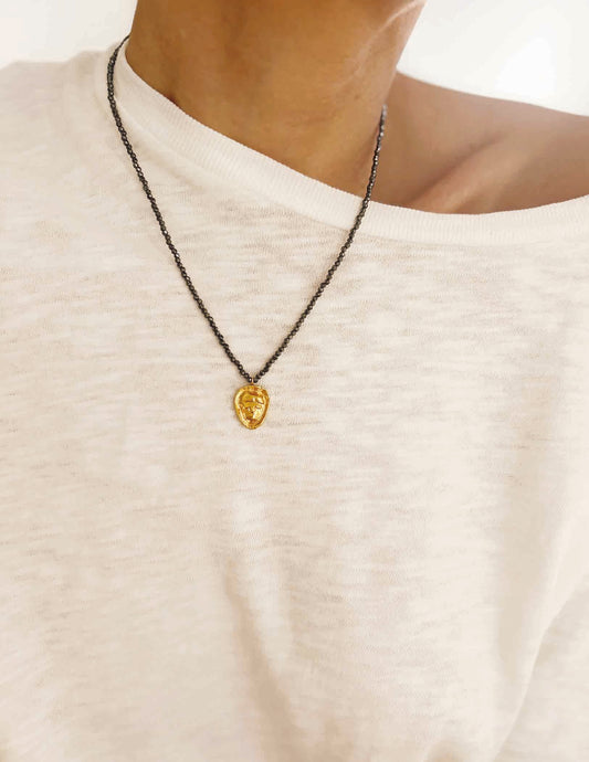 Elise Tsikis Paris Collier Fidoni - archive