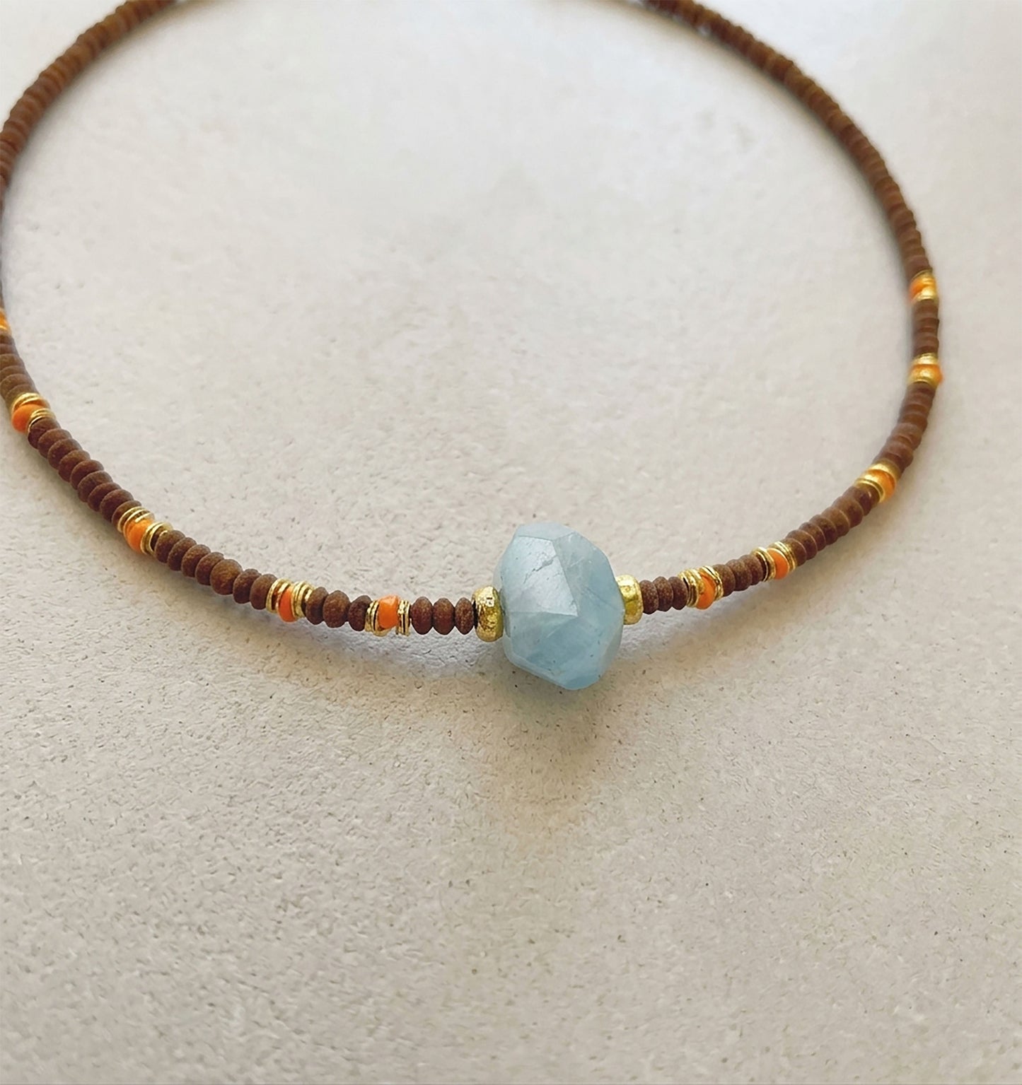 Elise Tsikis Paris Collier Horsesa - archive