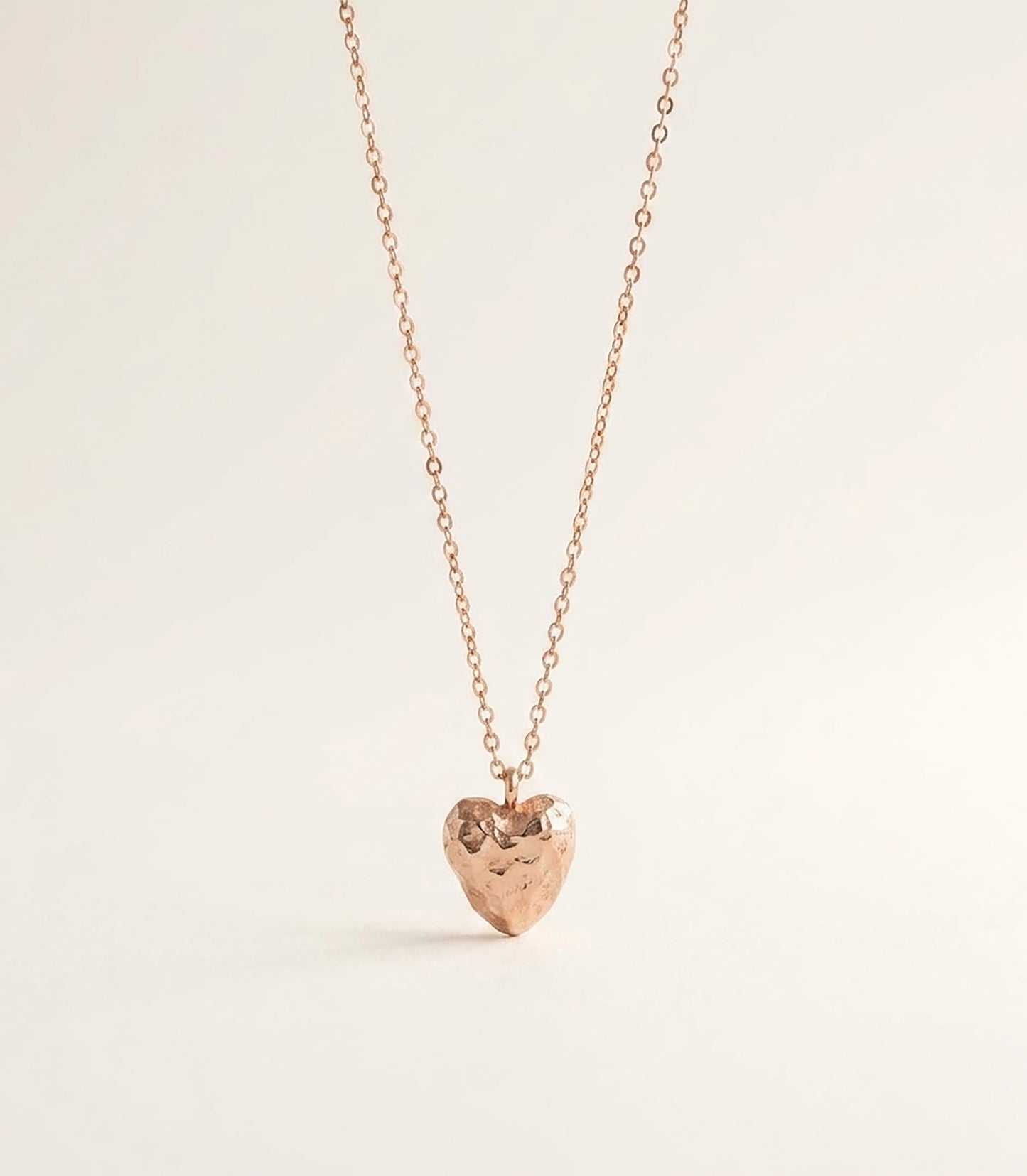 Elise Tsikis Paris Collier Hory