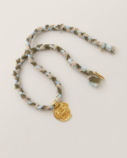 Elise Tsikis Paris Collier Ioannis bleu