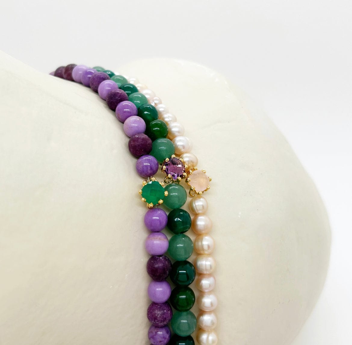 Elise Tsikis Paris Collier Ismailaga - archive