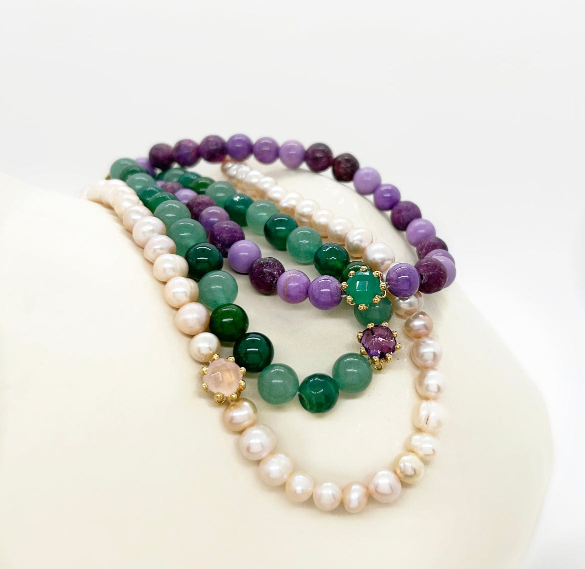 Elise Tsikis Paris Collier Ismailaga - archive