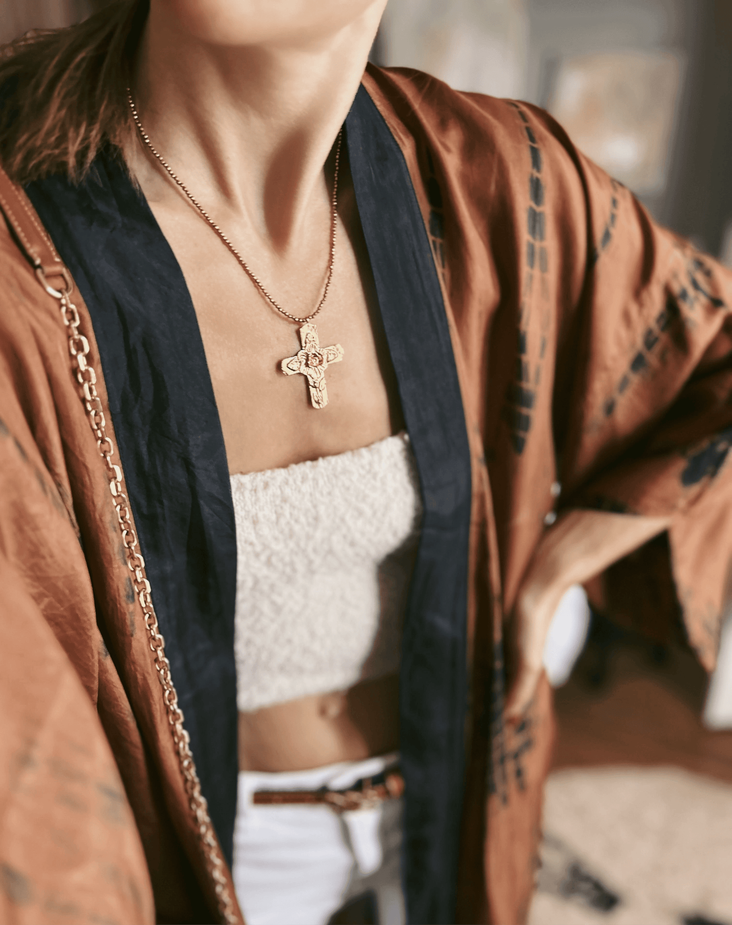 Elise Tsikis Paris Collier Itza
