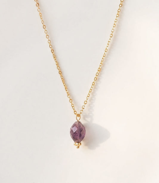 Elise Tsikis Paris Collier Kava - archive