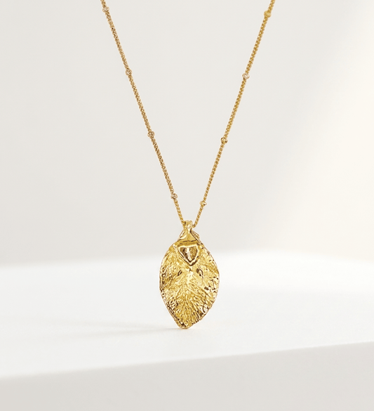 Elise Tsikis Paris Collier Kiato - archive