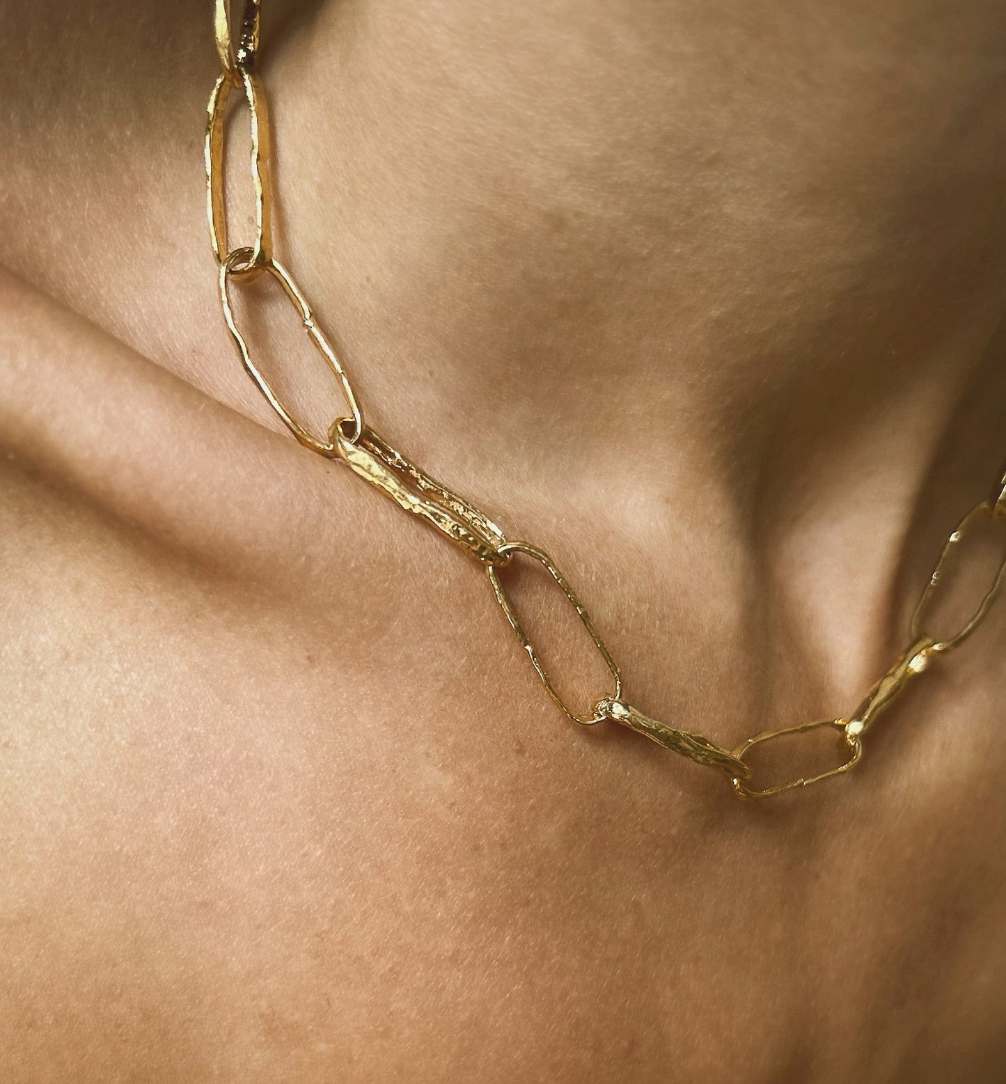 Elise Tsikis Paris Collier Koro