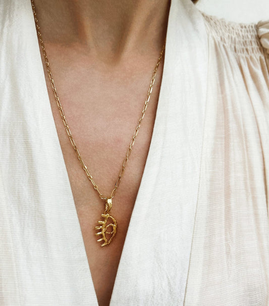 Elise Tsikis Paris Collier Lueta - archive