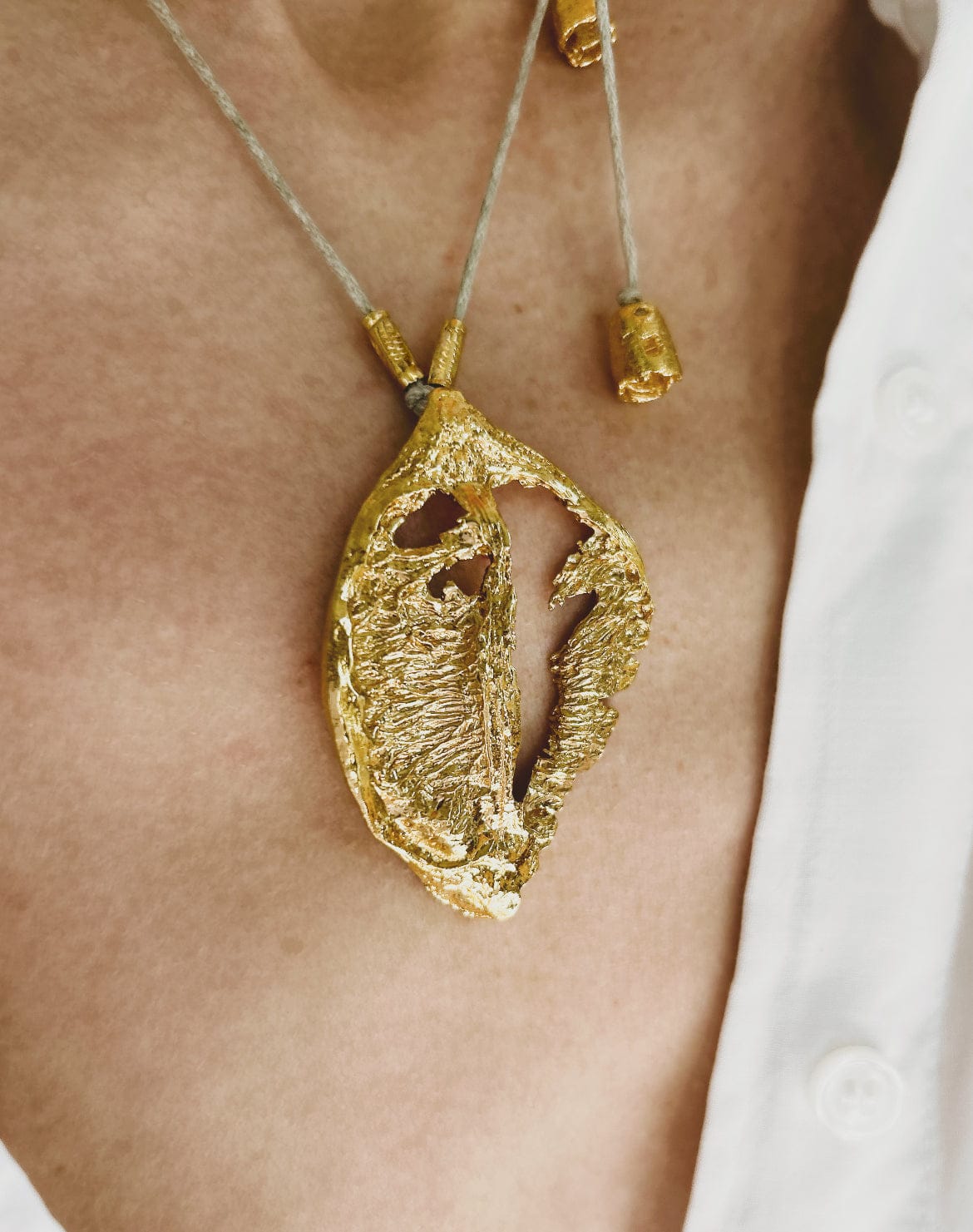 Elise Tsikis Paris Collier Metsovo
